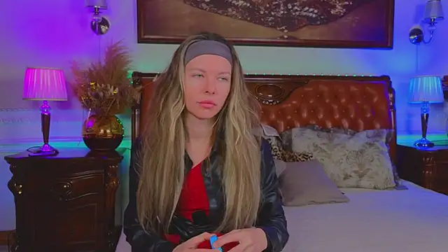 Real Tini online show from January 10, 6:26 am