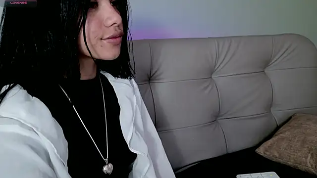 were-Naughty online show from February 7, 8:20 pm