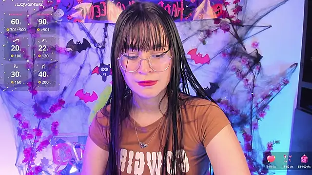 Snapshot of honeykitty_777 chatting on October 25, 3:03 am honeykitty 777 online show from October 25, 3:03 am