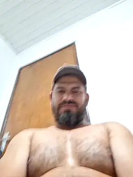 Snapshot of tolingo123 chatting on February 4, 5:08 pm tolingo123 online show from February 4, 5:08 pm