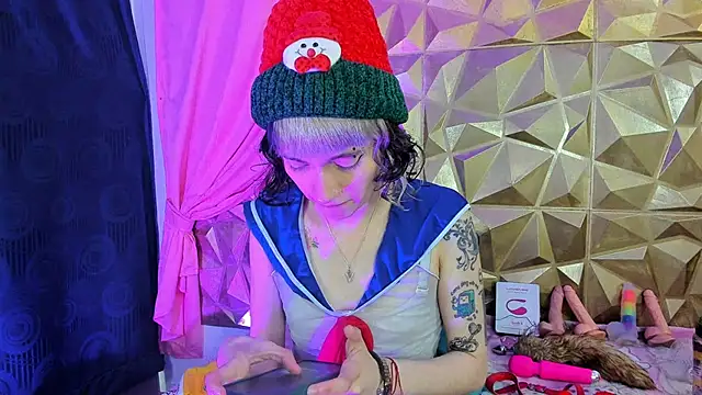 Snapshot of neeko_princes chatting on December 13, 12:28 pm neeko princes online show from December 13, 12:28 pm
