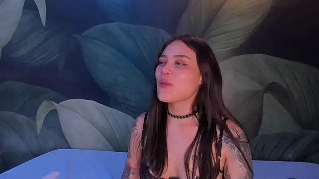 sweett dirty online show from February 15, 3:28 pm