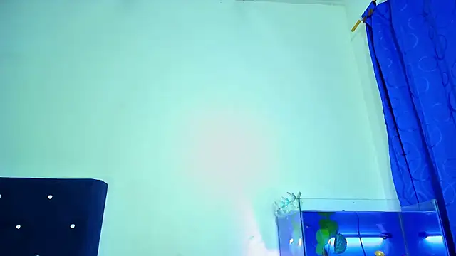 Snapshot of Aliice_Doll chatting on May 27, 1:57 am Aliice Doll online show from May 27, 1:57 am