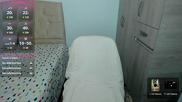 emily1  online show from February 17, 12:34 pm