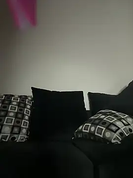 Lickplayofficial online show from April 8, 5:18 am