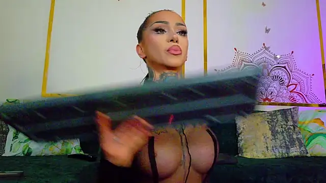 PandoraVolkov online show from April 5, 7:16 am