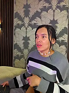  shantal smith online show from February 3, 6:22 am