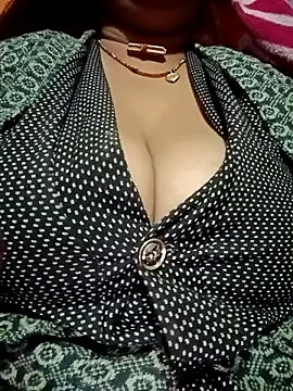 Hotmohni online show from December 17, 1:18 am