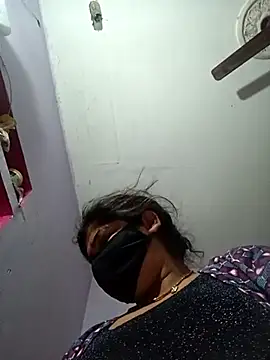 Hotmohni online show from March 17, 8:19 pm