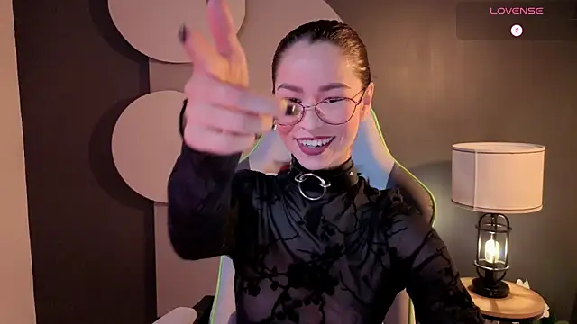 Snapshot of rosse_98_ chatting on June 8, 2:50 pm rosse 98 online show from June 8, 2:50 pm