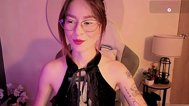 rosse 98  online show from June 22, 1:52 pm