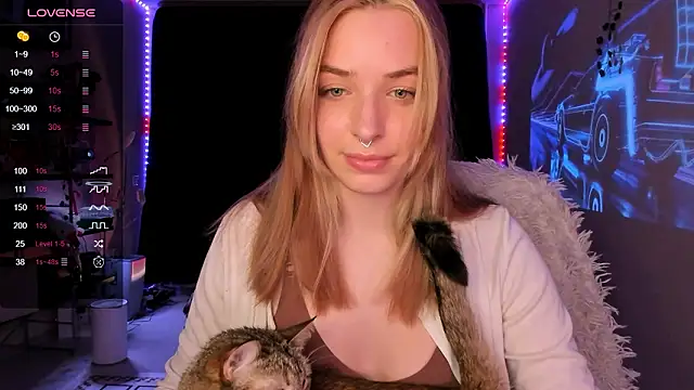 Eli Llie online show from January 16, 5:28 pm