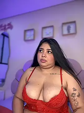 Snapshot of Emily_cooper20 chatting on October 22, 11:48 pm Emily cooper20 online show from October 22, 11:48 pm