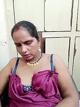 reemacouple007 online show from September 27, 7:02 am