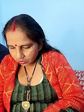 reemacouple007 online show from December 19, 7:48 am