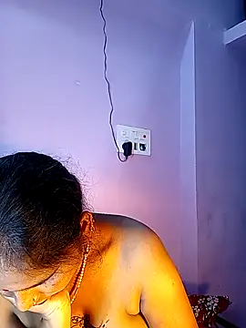 reemacouple007 online show from January 31, 7:11 pm