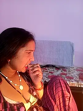 reemacouple007 online show from February 20, 6:26 am