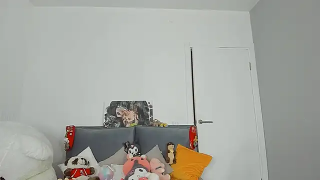 dolly ll online show from February 6, 4:25 pm