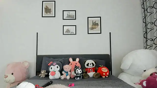 dolly ll online show from March 19, 1:18 pm