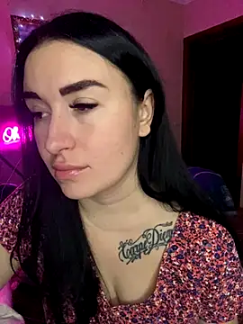 Roxana Bell online show from December 6, 12:49 pm