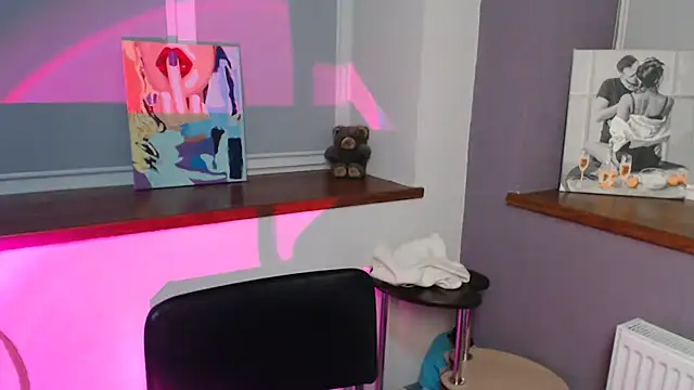 Caramel bunny online show from March 17, 1:36 pm