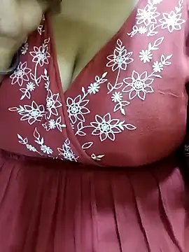 Snapshot of Ravina_patil1 chatting on November 10, 5:34 pm Ravina patil1 online show from November 10, 5:34 pm