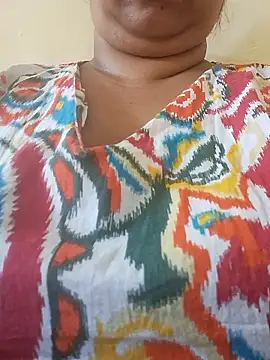 Snapshot of Ravina_patil1 chatting on January 7, 6:43 pm Ravina patil1 online show from January 7, 6:43 pm