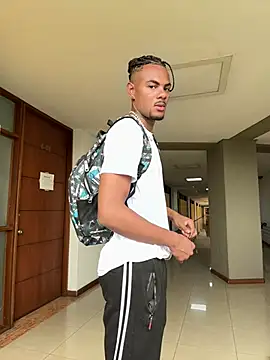 TysonWalkers online show from February 11, 7:05 pm