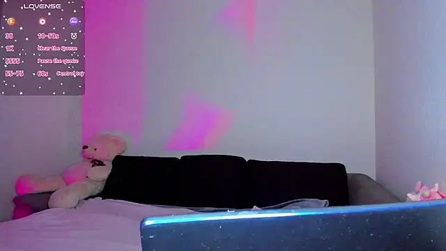 misspollywow online show from February 11, 4:02 pm