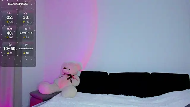 misspollywow online show from September 21, 5:03 pm