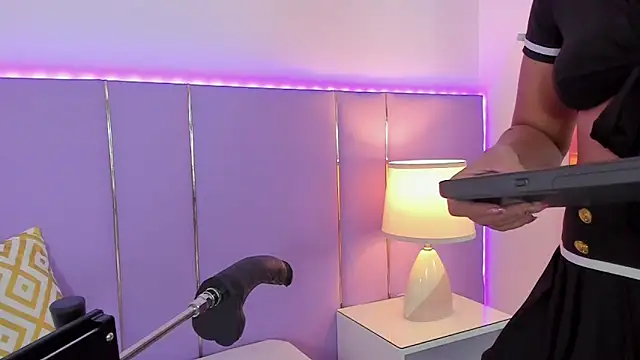 SophyRuiz  online show from November 29, 11:57 am