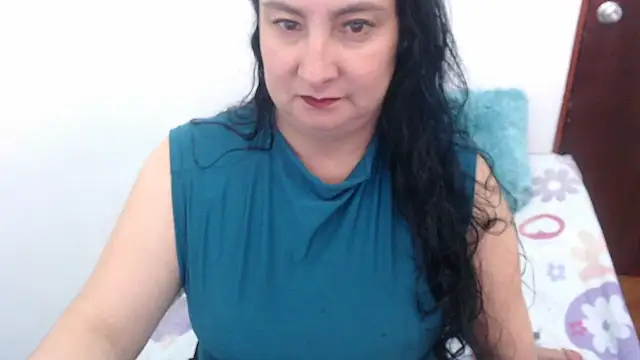 Snapshot of Ashyle chatting on February 15, 7:21 pm Ashyle online show from February 15, 7:21 pm