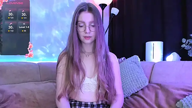 awocato online show from December 5, 4:09 am