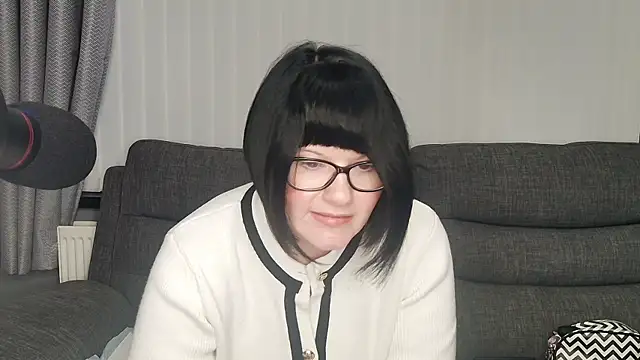 SquirtingIrishShannon online show from January 15, 5:05 pm