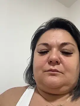 MikyVesela online show from December 4, 6:05 pm