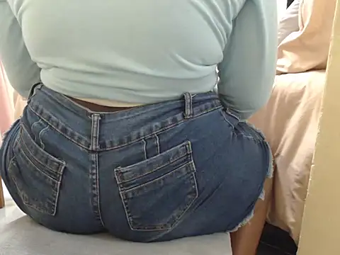 SALTRYHIPS29x online show from November 21, 7:56 pm