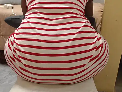 SALTRYHIPS29x online show from February 18, 9:05 am