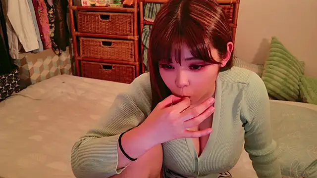 Megu Melon online show from December 4, 3:43 pm