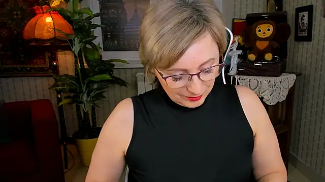 sugar vivien online show from January 8, 9:10 am