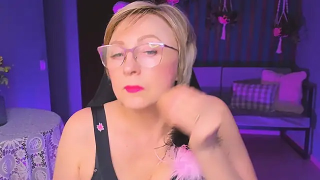 sugar vivien online show from March 22, 9:13 am