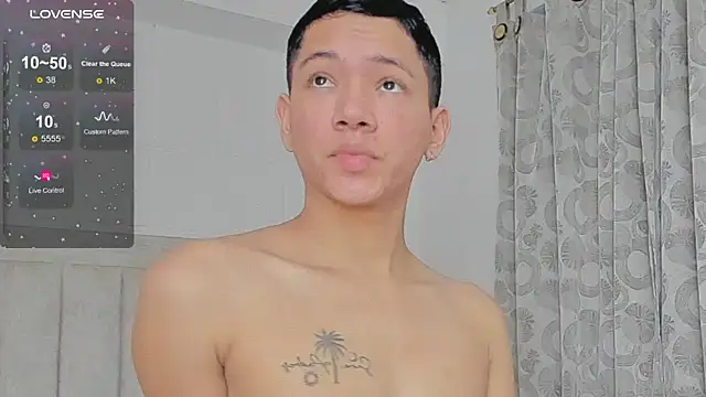 JulianRose 1 online show from February 12, 11:29 am