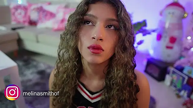 Melina-Smith online show from December 19, 1:28 am