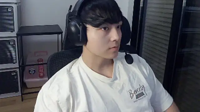 Tkcqcc online show from March 19, 12:09 pm