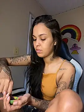 poliannaxx online show from September 19, 2:46 am