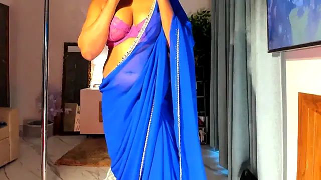 Bad Girl Kayra69 online show from October 16, 11:55 am