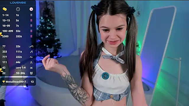 Lil Amelie online show from December 13, 5:21 pm