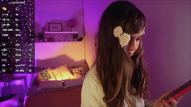 Lil Amelie online show from February 2, 2:45 pm