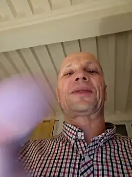 wedge75 online show from March 22, 6:00 pm