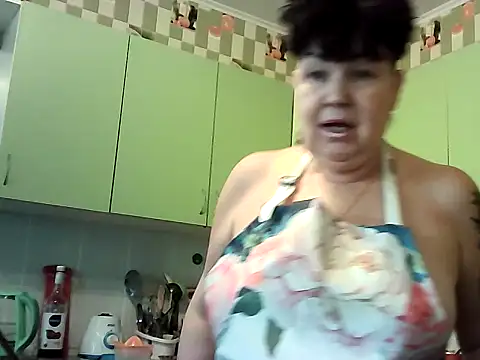 FantasyMichelle online show from February 18, 7:54 am