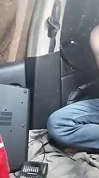 Stickybros2u online show from February 7, 6:13 pm